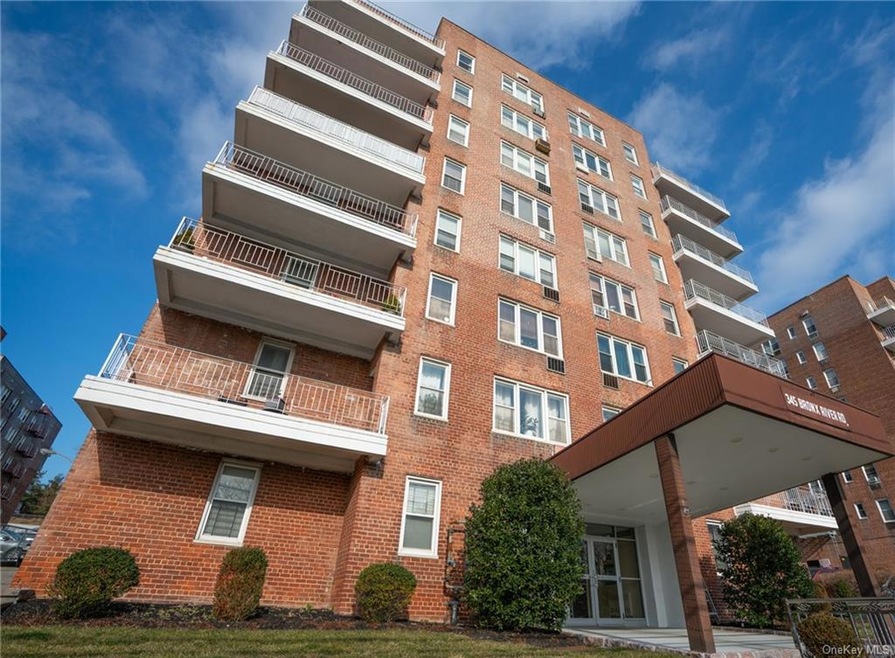 345 Bronx River Rd unit 3F, Yonkers, NY 10704 - photo 1