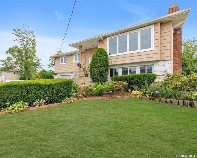 Sold $775,000 • Co-Listing Agent