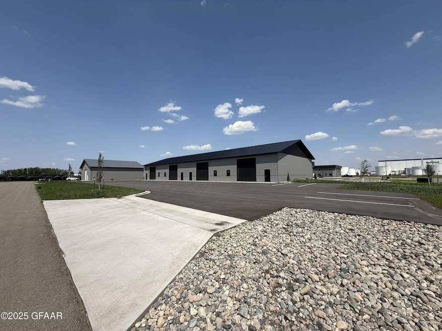 Modern commercial bays