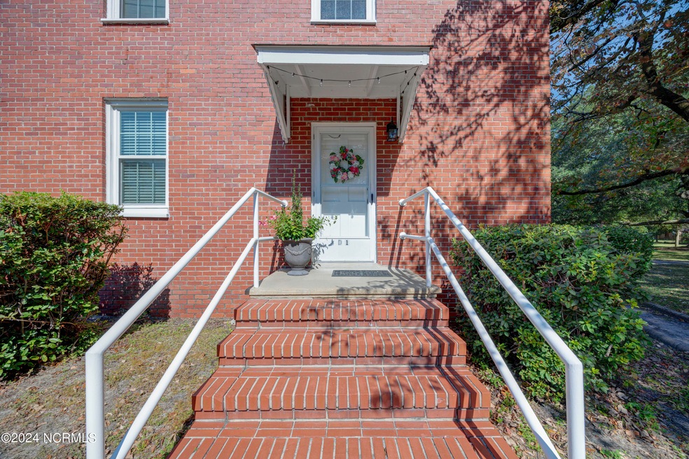 2940OleanderDriveUnitD1(22)