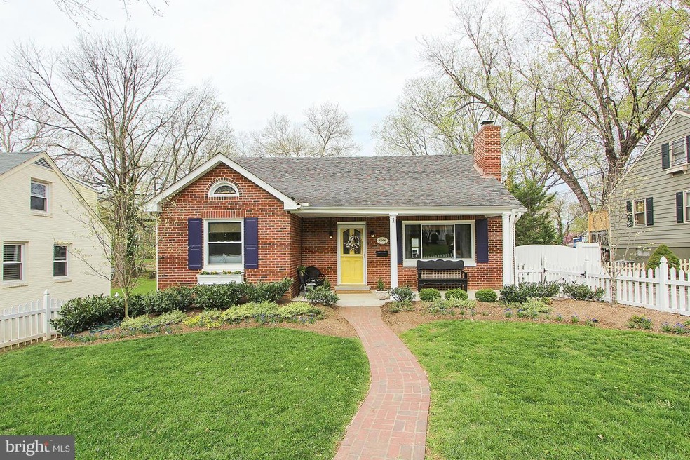 10806 Pearson St, Kensington, MD 20895 - photo 1