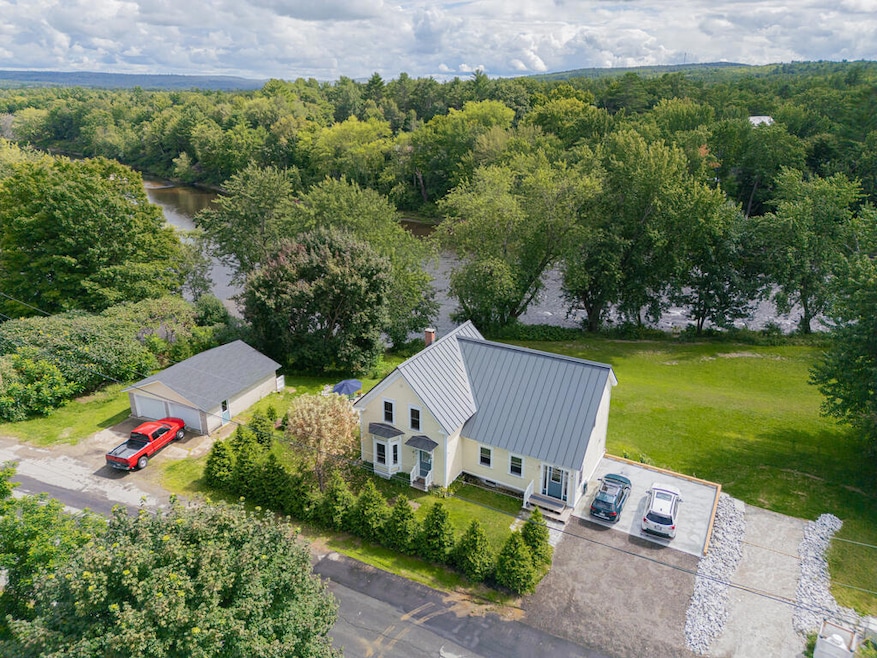 Sold $400,000 • Co-Listing Agent