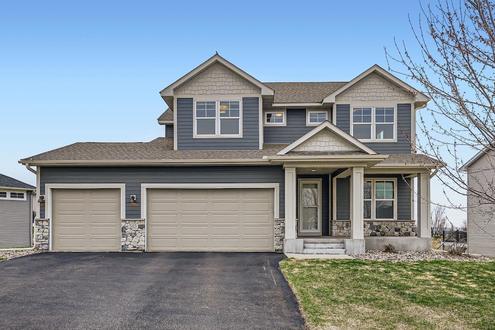 585 Jade Trail N, Lake Elmo, MN 55042 - photo 1