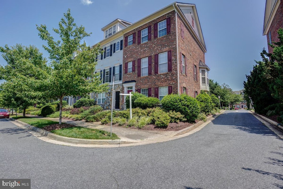 23634 Overlook Park Dr, Clarksburg, MD 20871 - photo 1