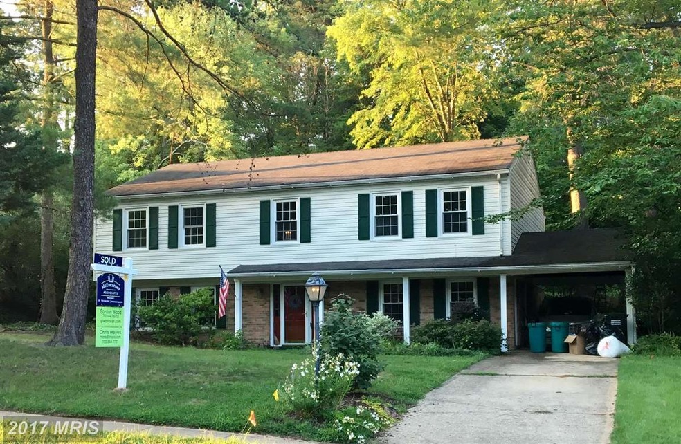 8410 Toll House Rd, Annandale, VA 22003 - photo 1