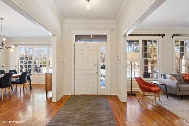 Sold $1,310,000 • Co-Listing Agent