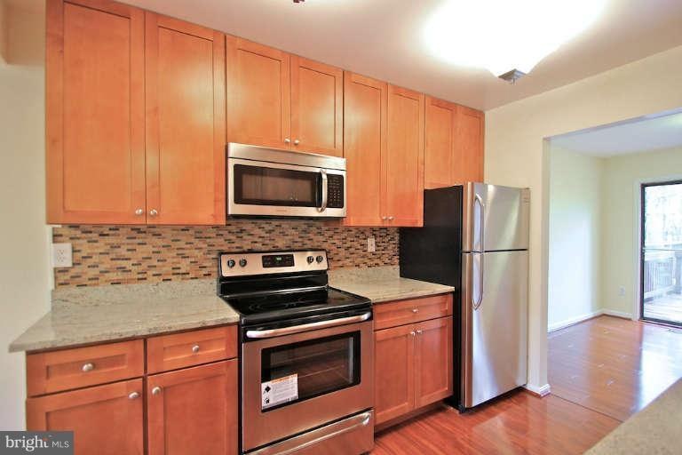 8533 Gwynedd Way, Springfield, VA 22153 - photo 1