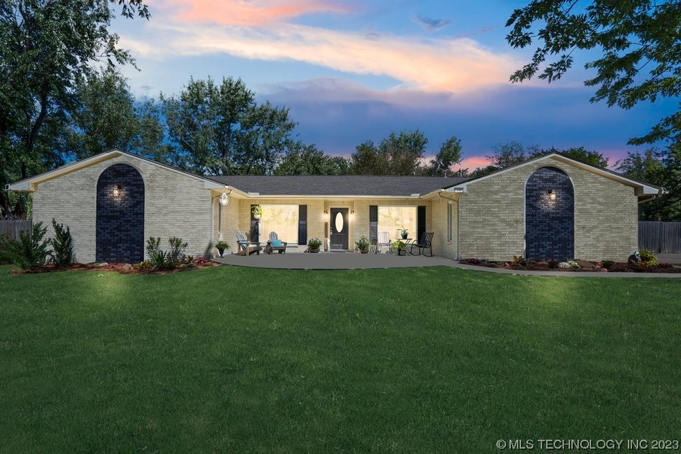 19905 E 43rd St S, Broken Arrow, OK 74014 - photo 1