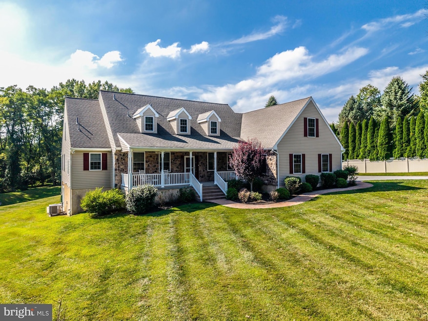 1657 S Glenside Rd, West Chester, PA 19380 - photo 1