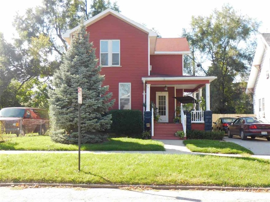 251 N Jackson St, Bay City, MI 48708 - photo 1