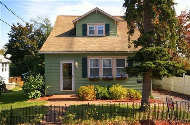 30 Argyle St, Lake Peekskill, NY 10537 - photo 1