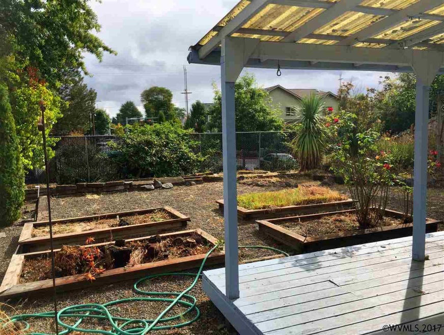 2127 SW Butterfield Dr, Corvallis, OR 97333 - photo 1