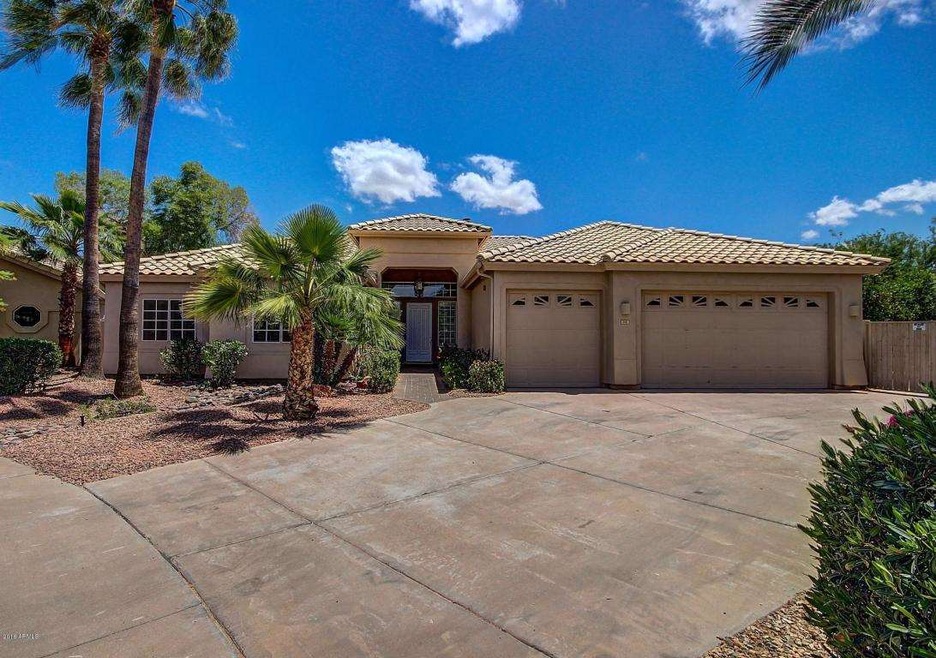 Single level, 3-car garage, pool, spa