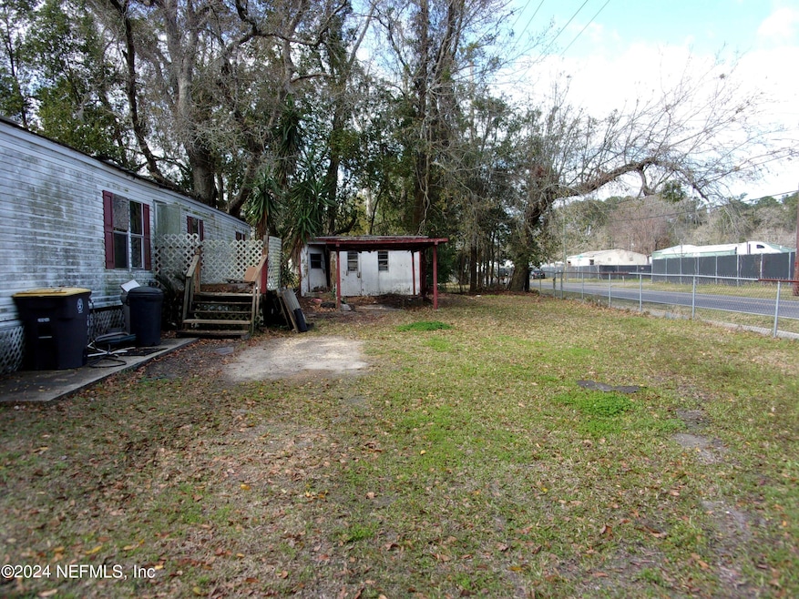 5570 Plymouth St, Jacksonville, FL 32205 - photo 1