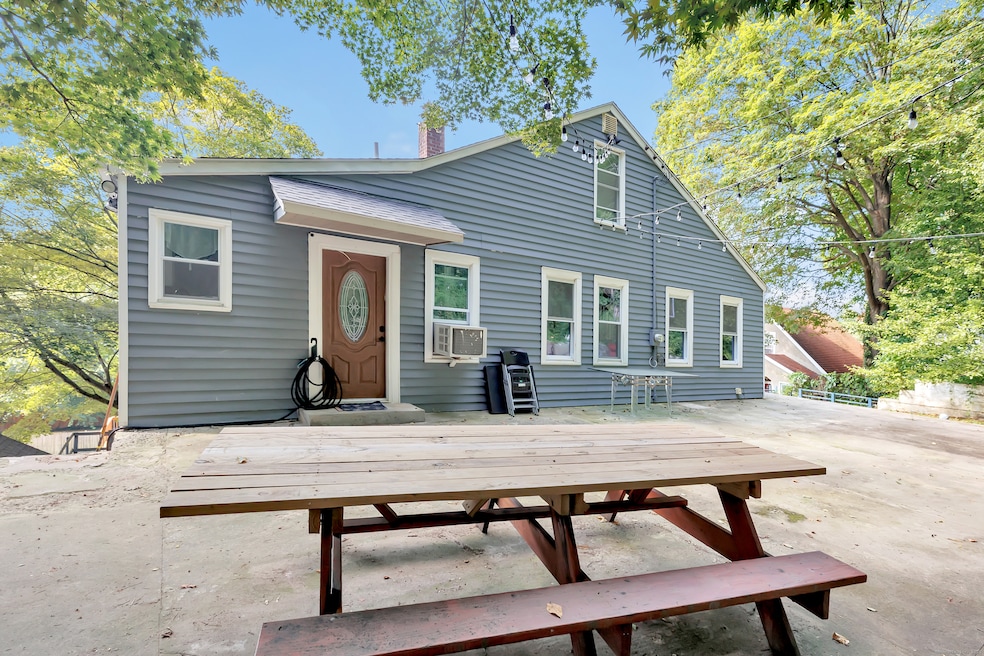 18 Vose St, Ansonia, CT 06401 - photo 1