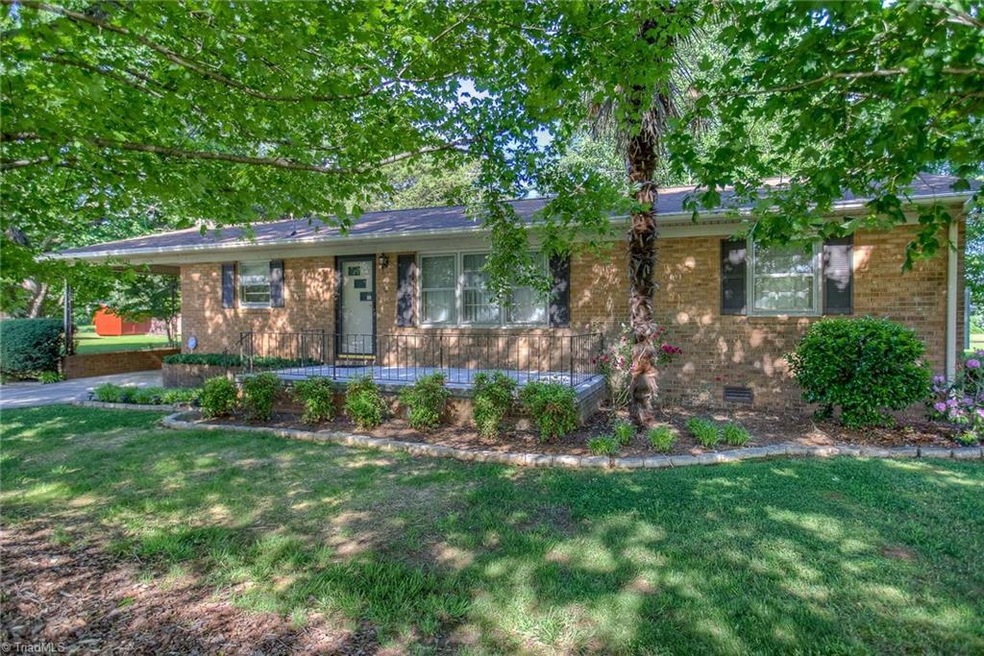 1839 Sewell Dr, Asheboro, NC 27203 - photo 1