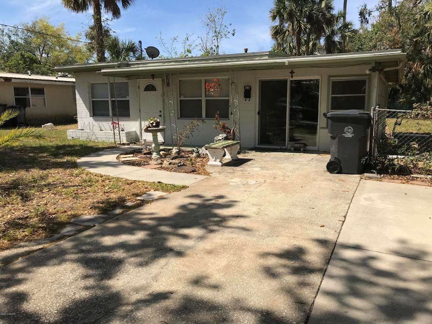 26 N Grannis Ave, Titusville, FL 32796 - photo 1