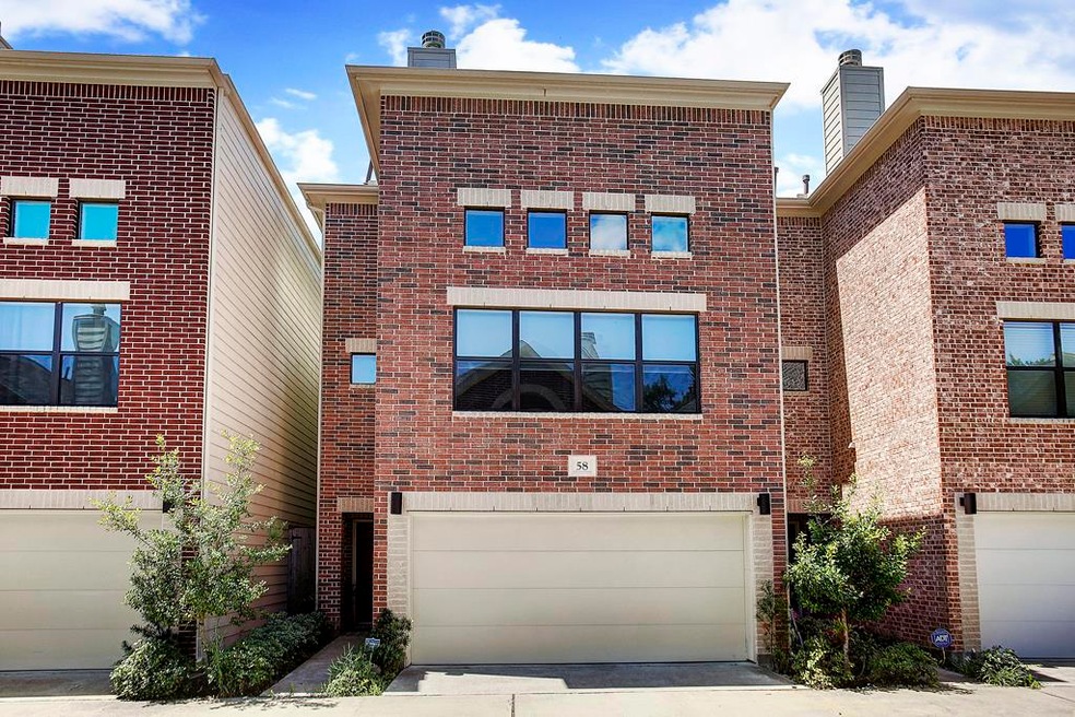 650 Westcross St unit 58, Houston, TX 77018 - photo 1