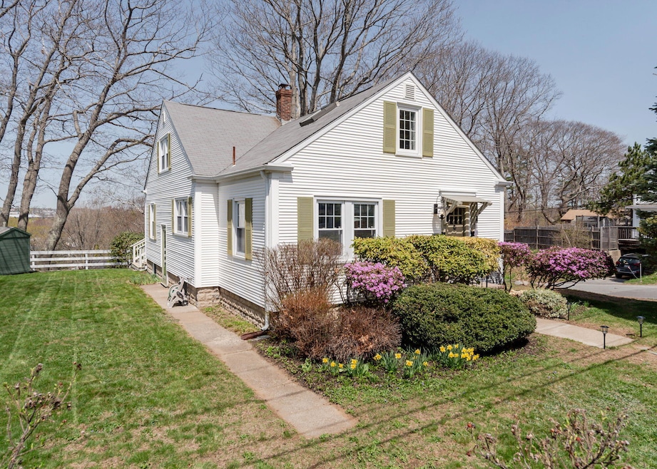 75 Parrott St, South Portland, ME 04106 - photo 1