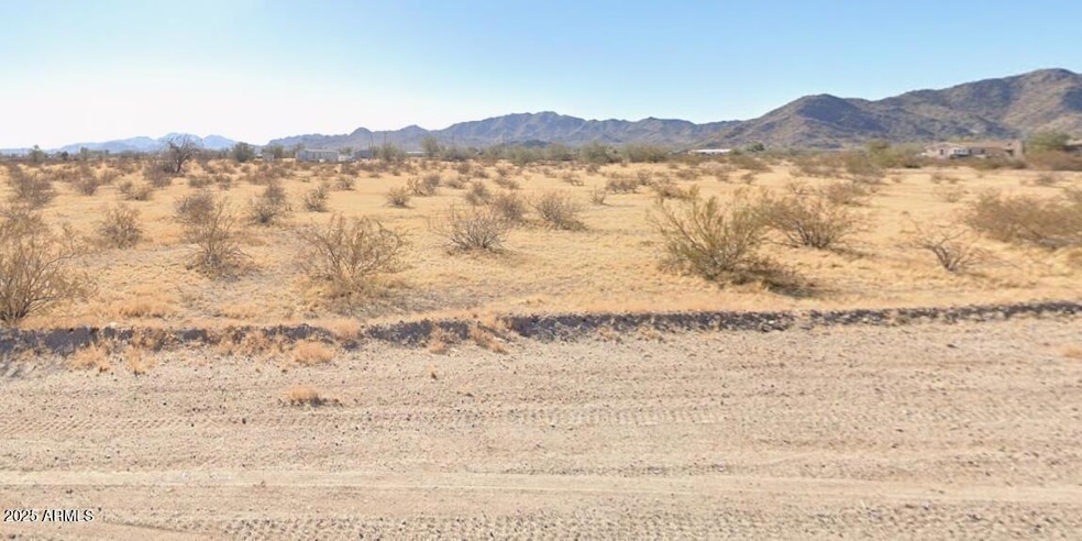 5235 N Branding Iron Rd unit 2, Maricopa, AZ 85139 - photo 1