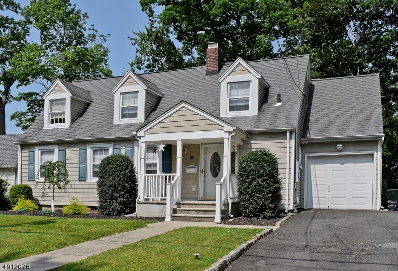 3 Ronald Rd, Lake Hiawatha, NJ 07034 - photo 1