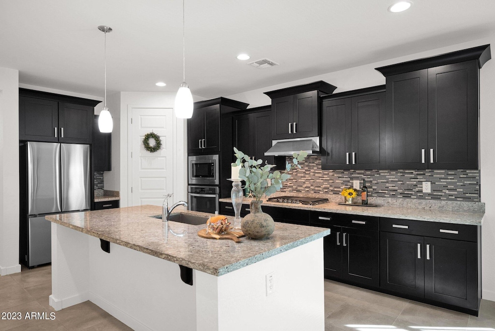 9863 E Tungsten Dr, Mesa, AZ 85212 - photo 1