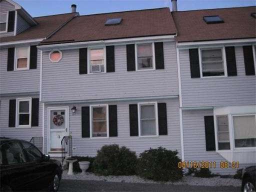 253 Broadway Rd unit 64, Dracut, MA 01826 - photo 1