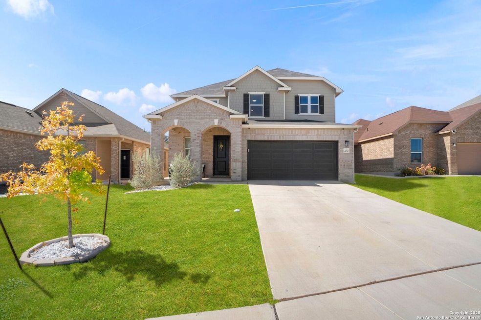 400 Sambar Bay Dr, Boerne, TX 78006 - photo 1