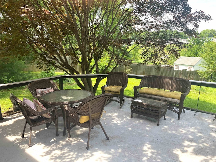 1735 N Talbott Place, Waynesboro, VA 22980 - photo 1