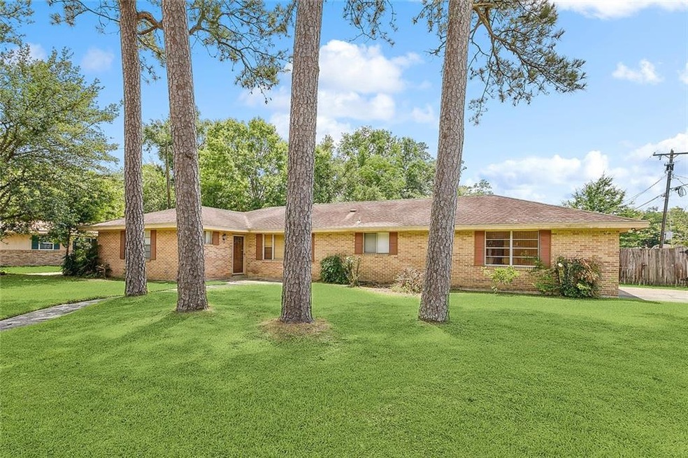 403 Cumberland St, Slidell, LA 70458 - photo 1