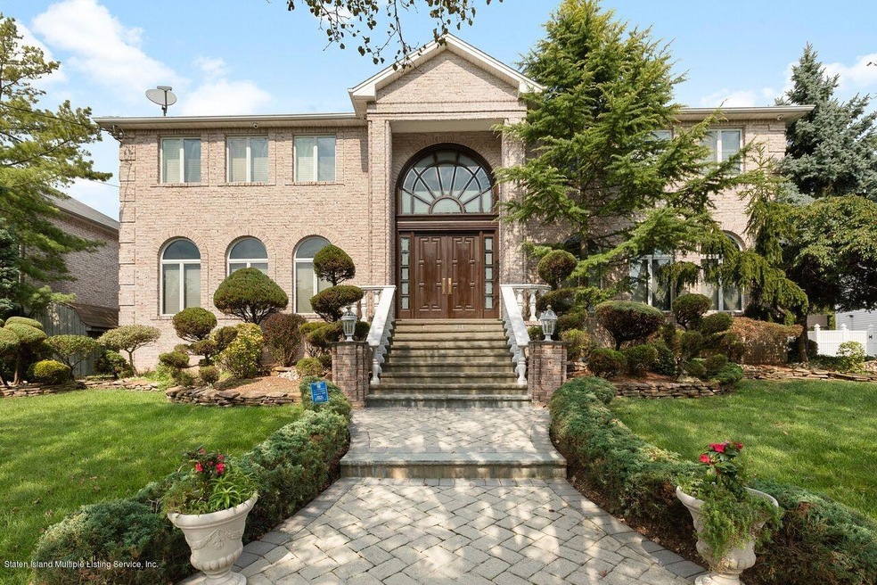 79 Everett Ave, Staten Island, NY 10309 - photo 1