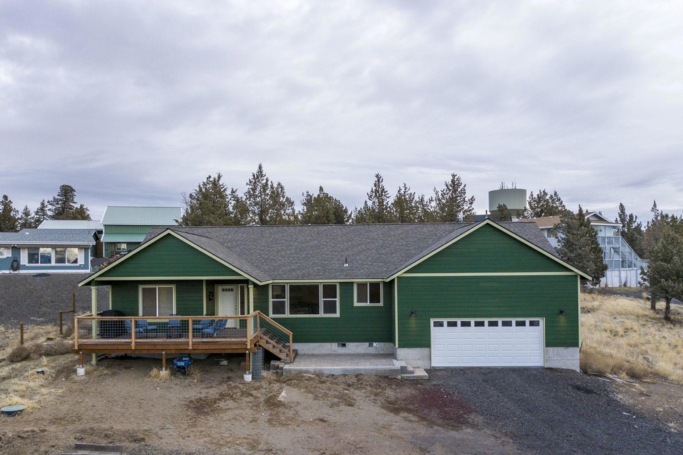 1-web-or-mls-8805 SW Crater Loop Rd-1