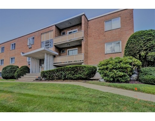 32 Jacqueline Rd unit B, Waltham, MA 02452 - photo 1