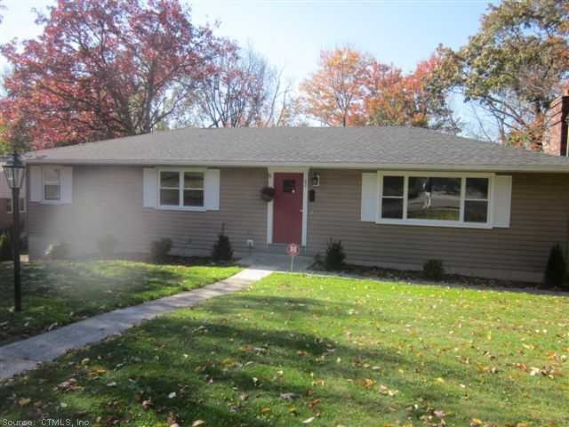 67 Dwight St, Waterbury, CT 06710 - photo 1