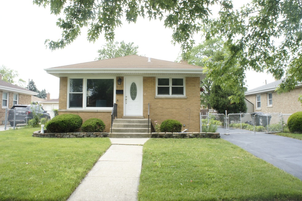 9973 Wilson Ave, Schiller Park, IL 60176 - photo 1