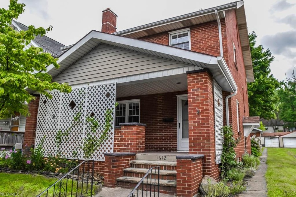 Absolutely precious 3 bedroom, 2 full bath all bri