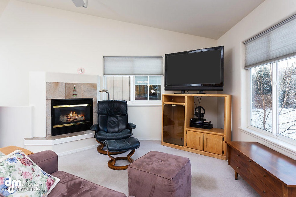 Living Room 8367-SMALL