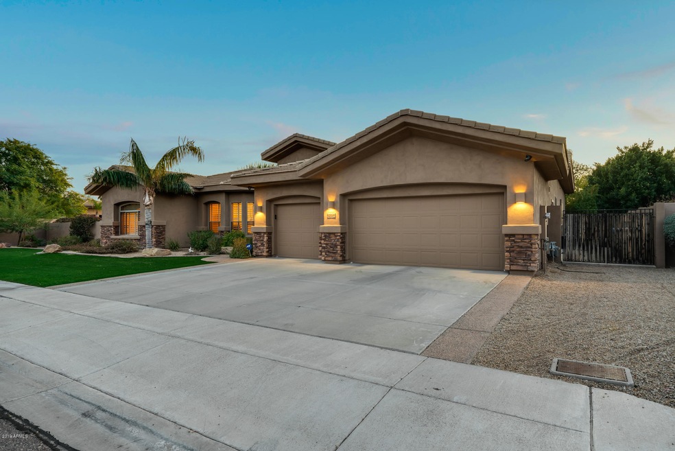 25628 N Lawler Loop, Phoenix, AZ 85083 - photo 1