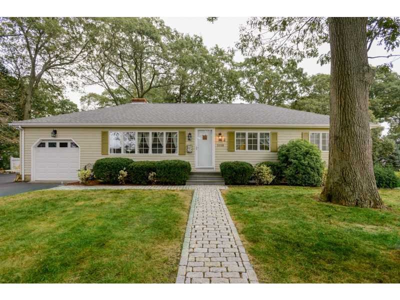 1058 Bullocks Point Ave, Riverside, RI 02915 - photo 1