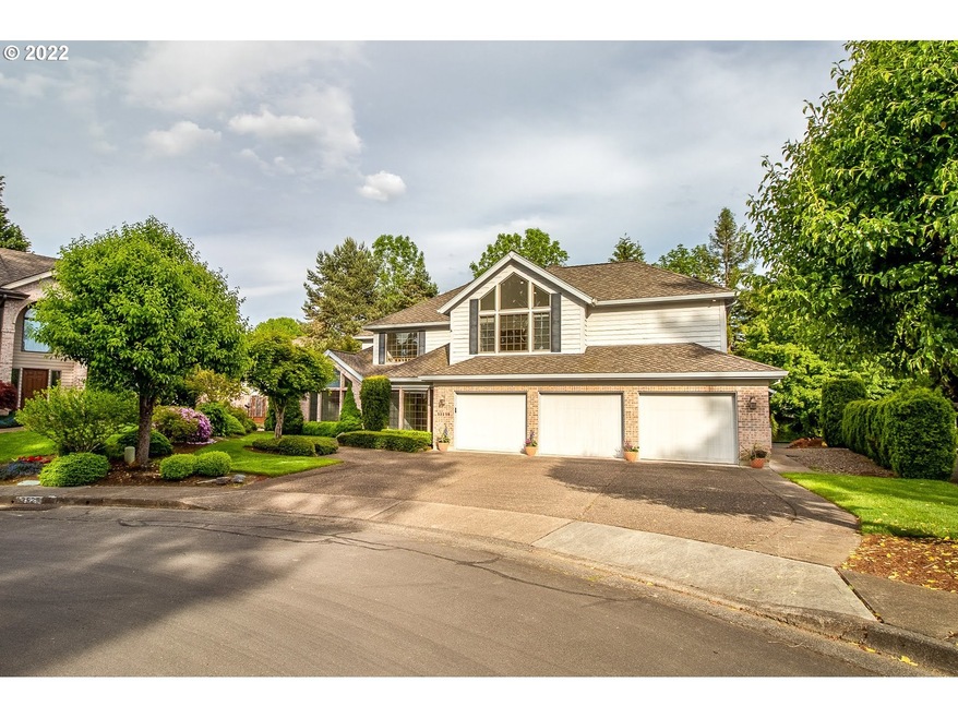 13510 SW Hiteon Ln, Beaverton, OR 97008 - photo 1