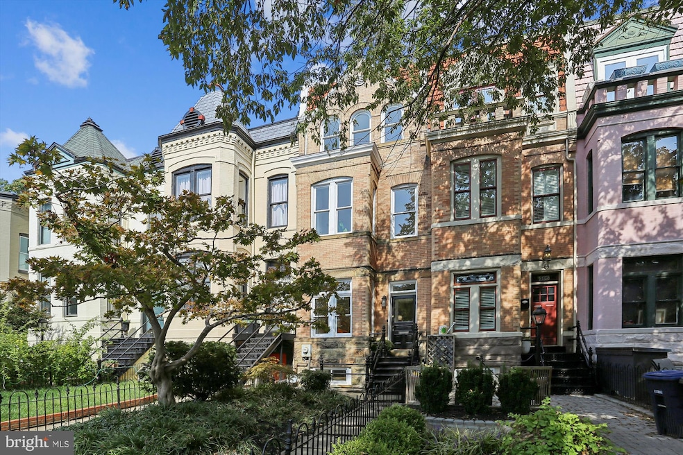 Sold $1,350,000 • Co-Listing Agent