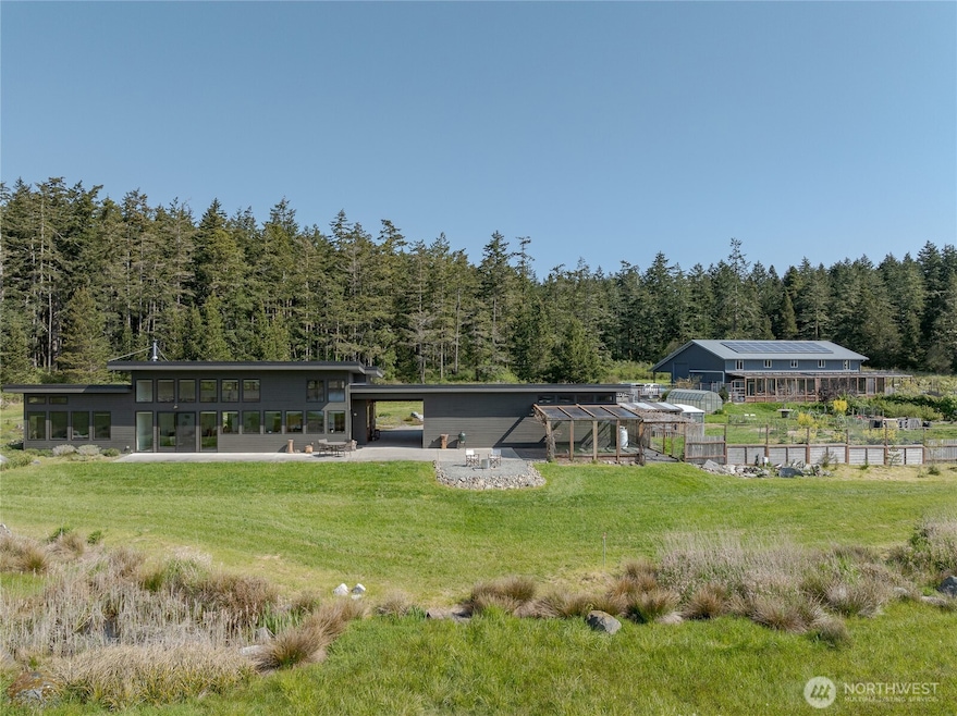 For Sale $2,940,000