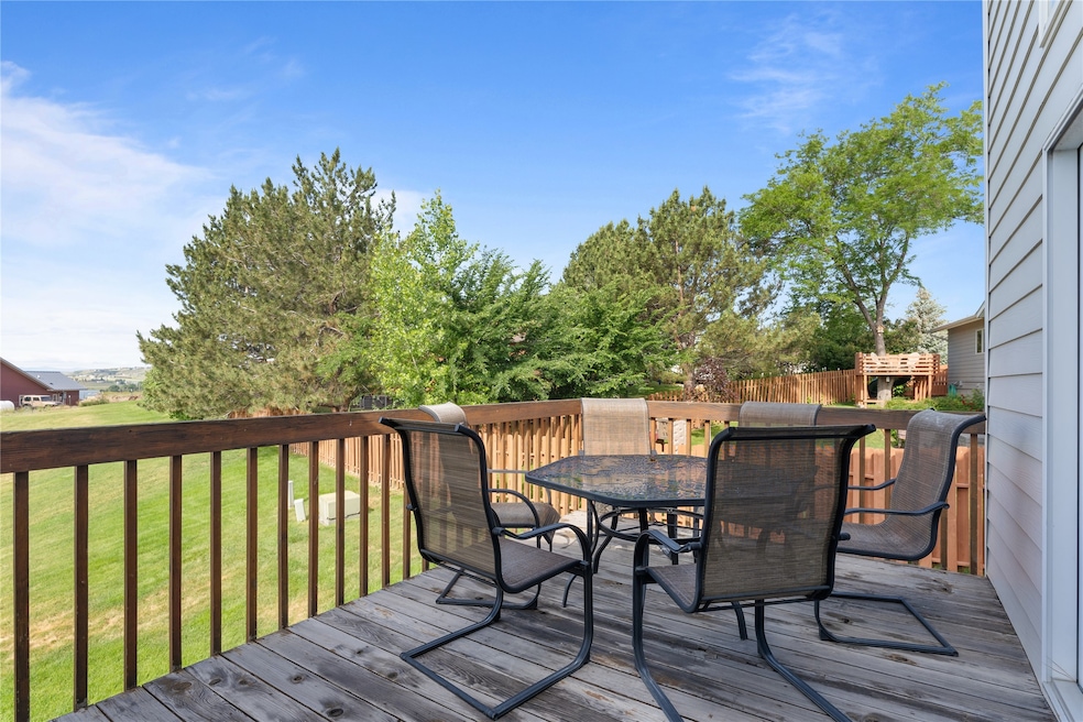 320 20th Ave S unit A, Great Falls, MT 59405 - photo 1