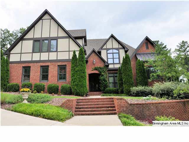 Gorgeous cul-de-sac home