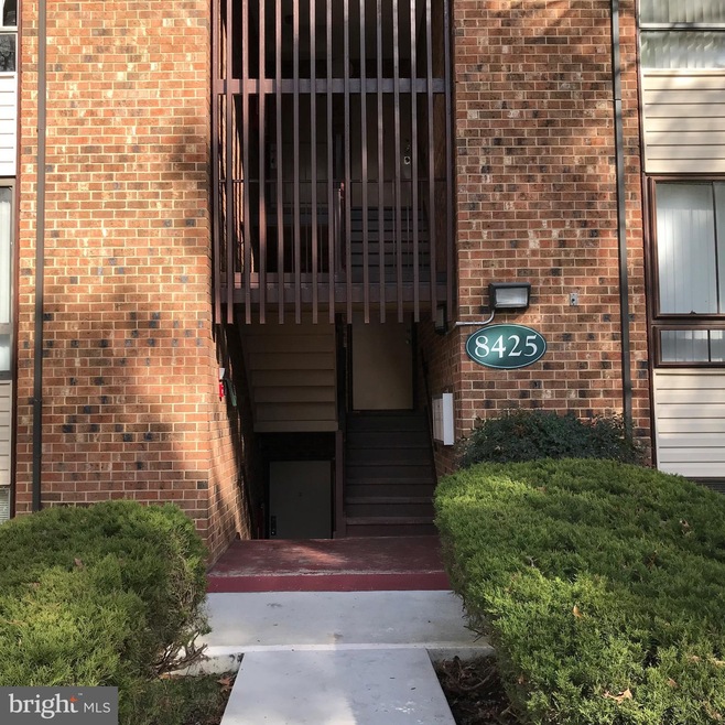 8425 Greenbelt Rd unit 102, Greenbelt, MD 20770 - photo 1