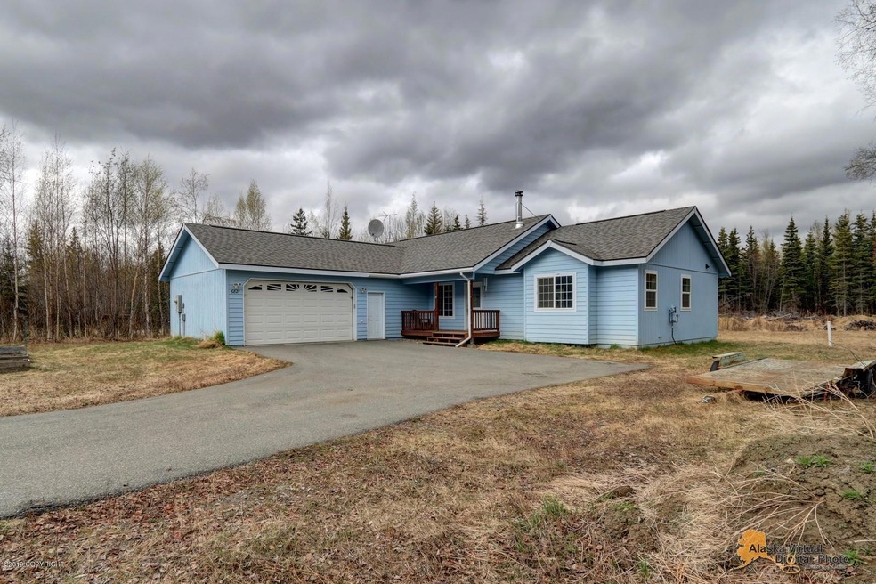 6821 W Commadore