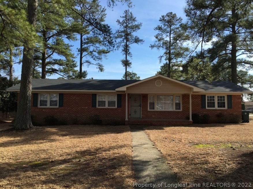 7537 Bridgeman Dr, Fayetteville, NC 28303 - photo 1