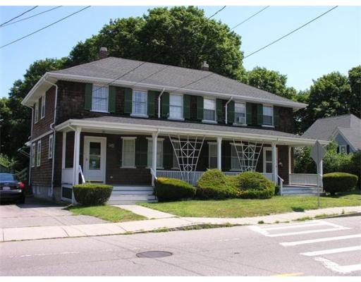 427 Court St, Plymouth, MA 02360 - photo 1