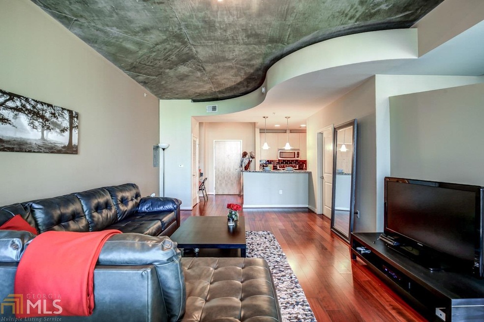 Living Room, Dining Room, Entryway