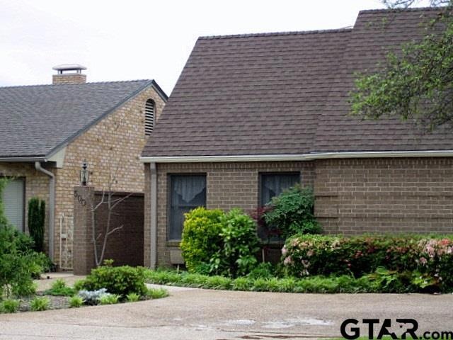 500 Woodland Hills Dr, Tyler, TX 75701 - photo 1